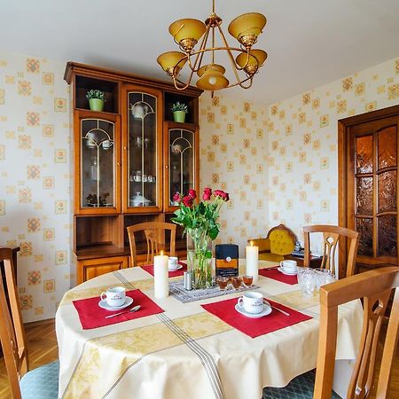 Rooms For Rent In The Mayakovskogo Мінськ Екстер'єр фото